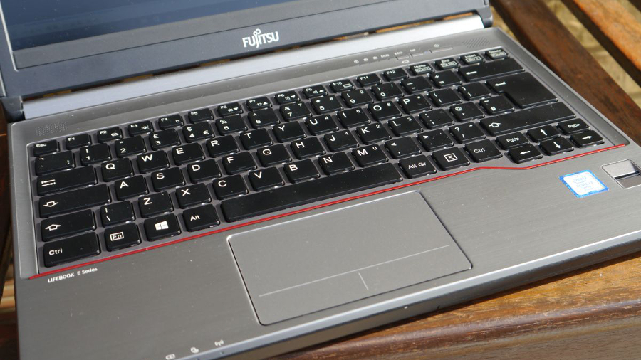 Fujitsu LifeBook E736 keyboard