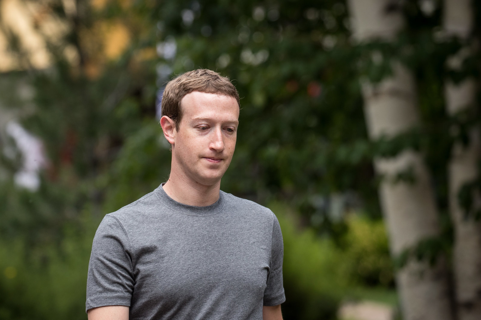 SUN VALLEY, ID - JULY 14: Mark Zuckerberg, chief executive officer and founder of Facebook Inc., attends the fourth day of the annual Allen & Company Sun Valley Conference, July 14, 2017 in Sun Valley, Idaho. Every July, some of the world's most wealthy and powerful businesspeople from the media, finance, technology and political spheres converge at the Sun Valley Resort for the exclusive weeklong conference. (Photo by Drew Angerer/Getty Images)