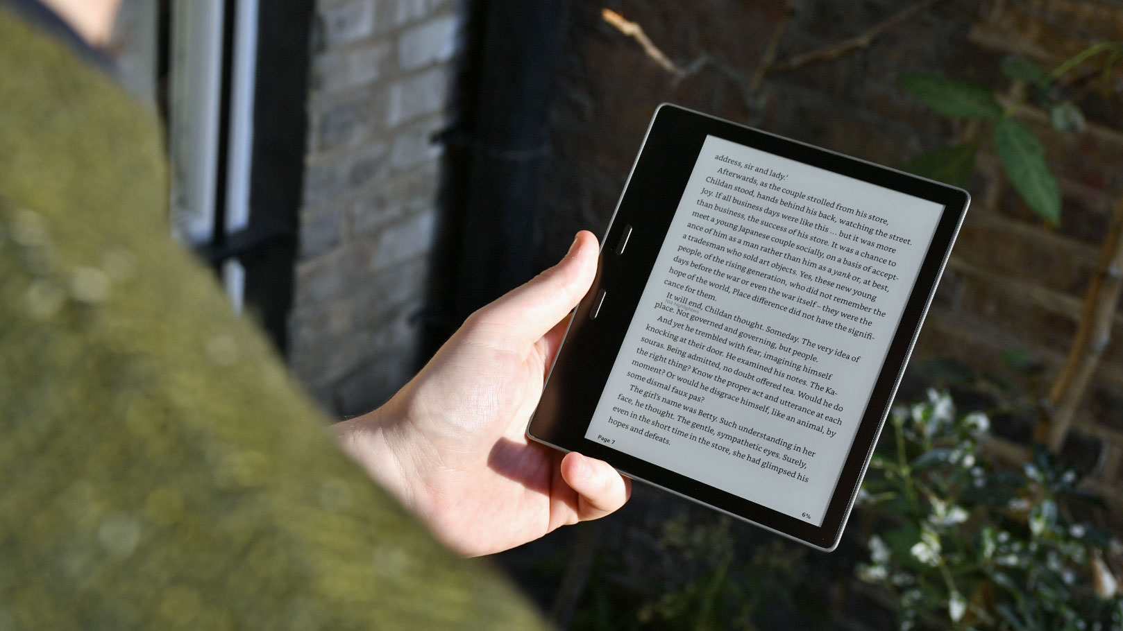 Best Kindle: Amazon Kindle Oasis