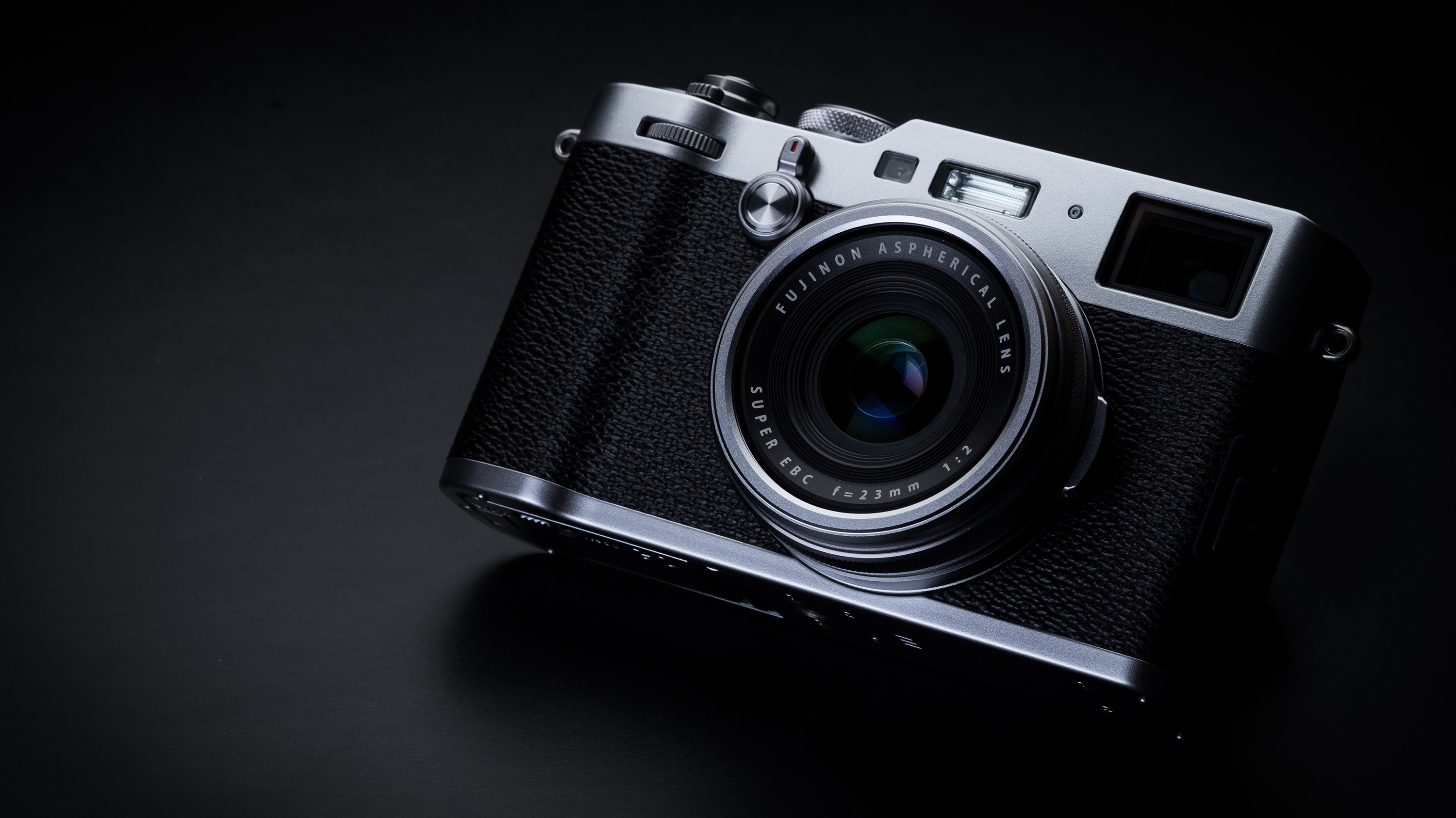 Best compact camera: Fujifilm X100F