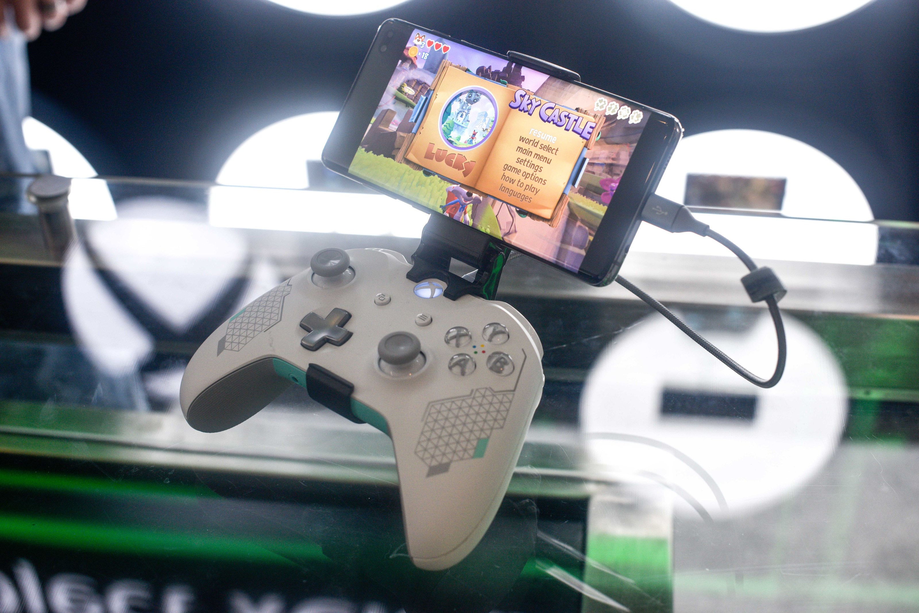 LONDON, ENGLAND - JULY 11: An Xbox xCloud device on display at the Microsoft store opening on July 11, 2019 in London, England. Microsoft opened their first flagship store in Europe this morning, August 11. (Photo by Peter Summers/Getty Images)