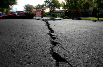 Here’s an app that helps your smartphone detect earthquakes