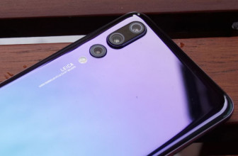 Huawei P30 Pro case renders show four rear cameras and a teardrop notch