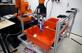 Robots that pick up and sort objects may improve warehouse efficiency