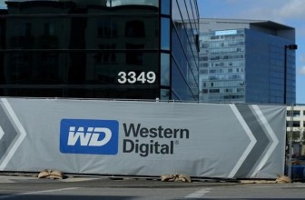 Western Digital CEO Said to Be in Japan to Finalise Toshiba Chip Deal