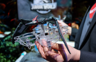 Look out for the flying ‘Jurassic World’ Pteranodon drone