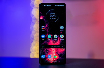 Motorola’s 5G-capable Edge is $200 off right now