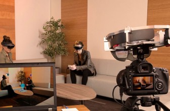 Microsoft HoloLens ‘Spectator View’ Rig Lets You Record AR Experience