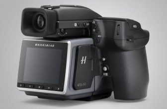Hasselblad blows the competition away with 400MP monster