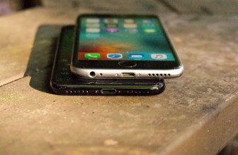 Apple fixes annoying Lightning headphone bug with iOS 10 update