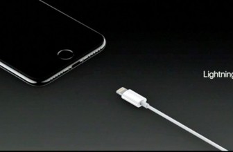 Tech giants weigh in on iPhone 7 headphone jack loss
