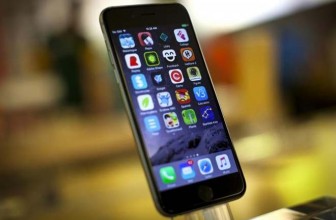 Apple aims to bolster lineup with new iPhone