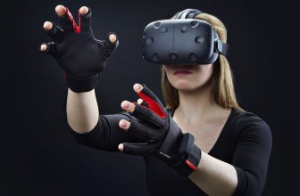 In Depth: These gloves let me use my hands in VR, and it’s the future