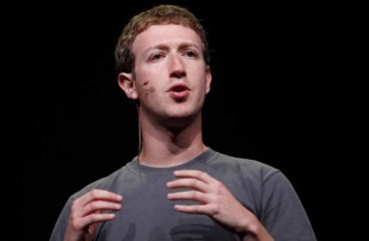 Mark Zuckerberg meets US conservatives over bias controversy