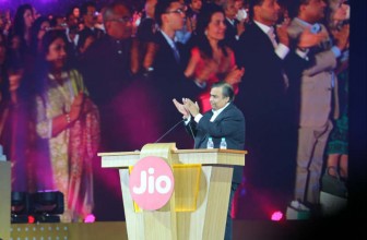 Reliance Jio installs ‘ScanBox’ in retail stores to activate new connections within minutes