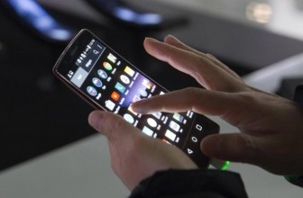 Sub-Rs 10,000 smartphone segment in India to grow 44% in 2016: CMR
