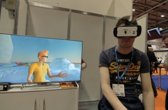 VR Week: Social networking in VR makes Facebook and Twitter look crappy