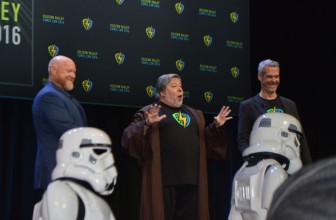 Woz waxes on technology, superheroes and VR at Silicon Valley Comic Con